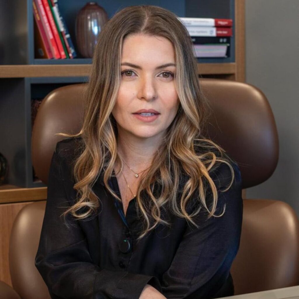 Clinica Dra. Kariny Werle - Invisalign em São Paulo